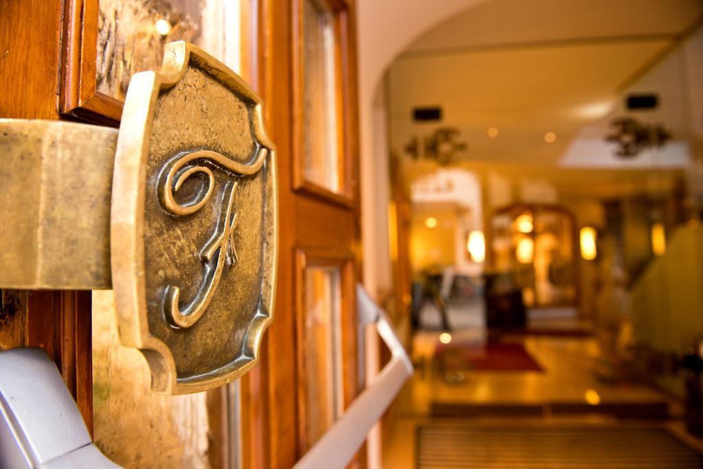 Fish'Inn Zell - Hotel Fischerwirt Zell am See Exterior foto